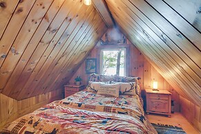 Beautiful Embden Pond Cabin w/ Dock & Kayaks!