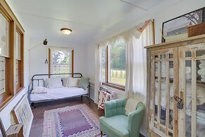 South Haven Farmhouse w/ Fire Pit, 4 Mi to Beach!