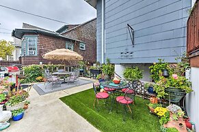 Cozy Ventnor Getaway: Walk to Public Beach!