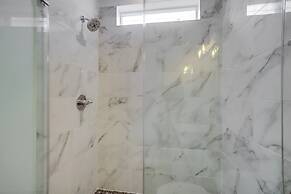 Inviting H-town Home Near Shops & Golf Courses!