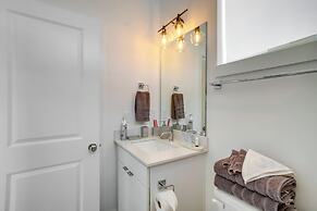 Inviting H-town Home Near Shops & Golf Courses!