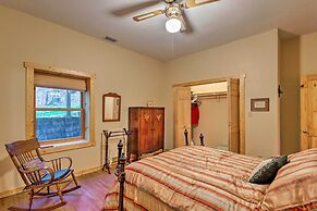 Quaint Apt ~ 5 Miles to Appalachian Trail & Lake!