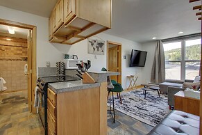 Modern Mountain-view Condo at Big Sky Resort!