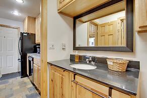 Modern Mountain-view Condo at Big Sky Resort!