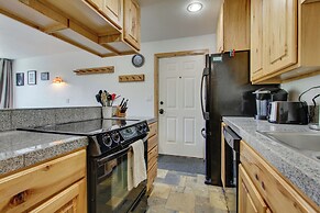 Modern Mountain-view Condo at Big Sky Resort!