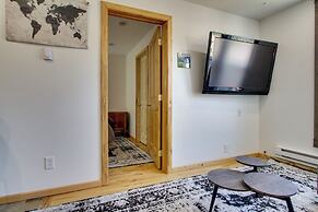 Modern Mountain-view Condo at Big Sky Resort!