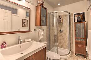 Spacious Faber Home w/ Yard, Steps to Winery!