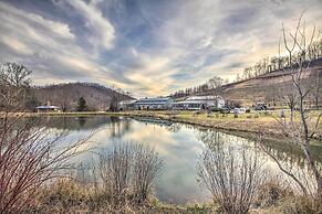 Spacious Faber Home w/ Yard, Steps to Winery!