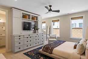 No Bad Days 5 Bedroom Townhouse