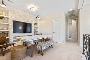 No Bad Days 5 Bedroom Townhouse