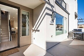 Sixteen Sandals 4 Bedroom Townhouse