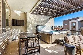 Sixteen Sandals 4 Bedroom Townhouse