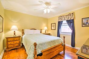 Damascus Apt w/ Views, Walk to Shops + Parks!