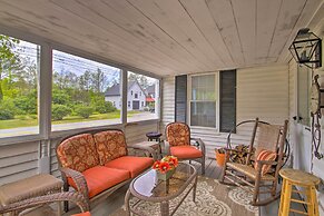 Modern Home ~ 2 Mi to Cranmore Mountain Resort!