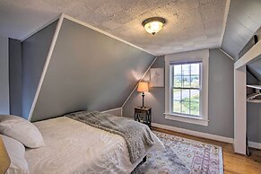 Modern Home ~ 2 Mi to Cranmore Mountain Resort!