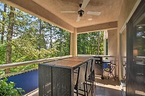 Resort-style Condo w/ Balcony on Lake Keowee