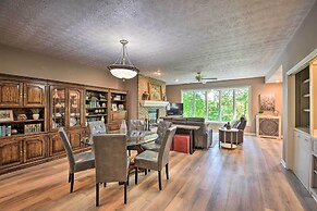 Resort-style Condo w/ Balcony on Lake Keowee