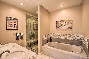 Resort-style Condo w/ Balcony on Lake Keowee