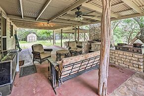 Kerrville Area Home w/ Outdoor Entertainment Space