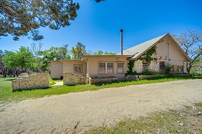 Kerrville Area Home w/ Outdoor Entertainment Space