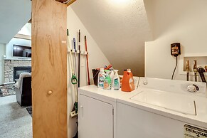 Pet-friendly Pocono Lake Oasis w/ Game Room!