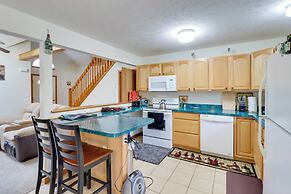 Pet-friendly Pocono Lake Oasis w/ Game Room!