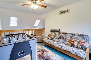 Pet-friendly Pocono Lake Oasis w/ Game Room!