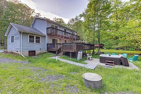 Pet-friendly Pocono Lake Oasis w/ Game Room!