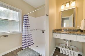 Beachfront De Tour Village Townhome w/ Patio!