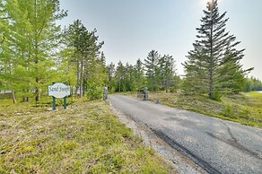 Beachfront De Tour Village Townhome w/ Patio!