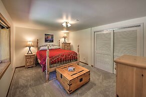 Large Cabin w/ Fire Pit + Grill on 34 Acres!