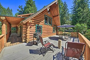 Large Cabin w/ Fire Pit + Grill on 34 Acres!