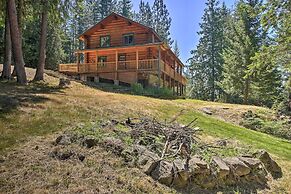 Large Cabin w/ Fire Pit + Grill on 34 Acres!