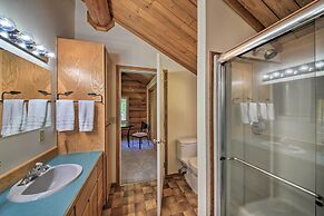 Large Cabin w/ Fire Pit + Grill on 34 Acres!