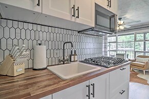 Chic Flat Rock Condo w/ Balcony + Lake View!