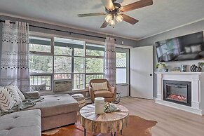 Chic Flat Rock Condo w/ Balcony + Lake View!