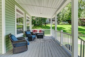 Waterfront Lake Hamilton Getaway w/ Boat Ramp!