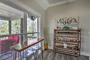 White Oak Creek Home w/ Views, Deck & Pool Access!