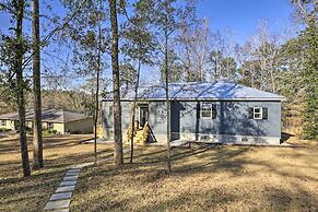 White Oak Creek Home w/ Views, Deck & Pool Access!