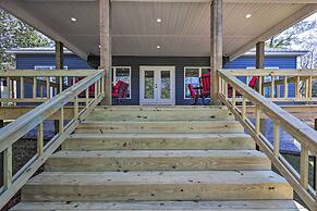 White Oak Creek Home w/ Views, Deck & Pool Access!