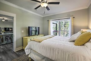 White Oak Creek Home w/ Views, Deck & Pool Access!