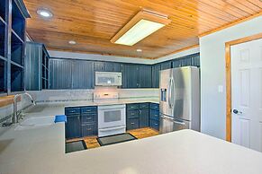 Waterfront Yantis Retreat w/ Deck & Zipline!