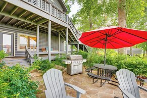 Waterfront Yantis Retreat w/ Deck & Zipline!