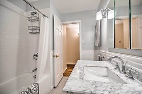 Newly Renovated Little Rock Escape w/ Yard!