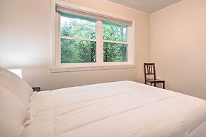 Newly Renovated Little Rock Escape w/ Yard!