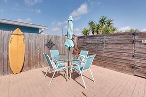 Cape Canaveral Escape: Walk to Beach!