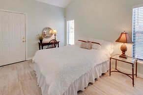 Cape Canaveral Escape: Walk to Beach!