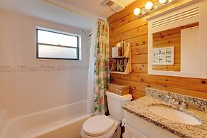 Cape Canaveral Escape: Walk to Beach!