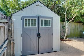 Cape Canaveral Escape: Walk to Beach!