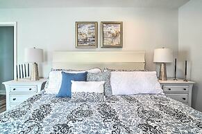 Bright Home w/ Dock on Lake Conroe!